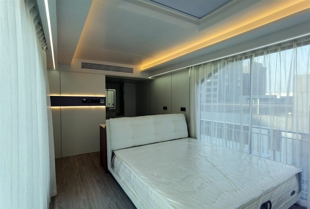 Space Capsule X5 Bedroom Interior
